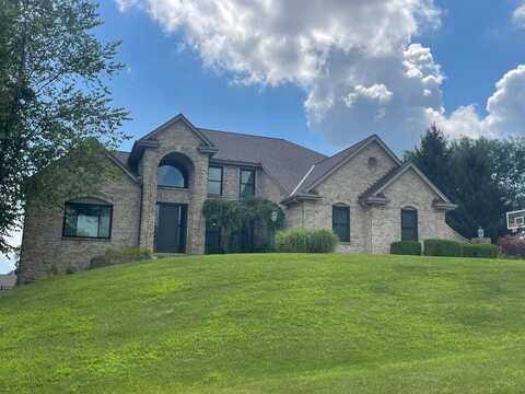 1346 Gleneagles Place, Lawrenceburg, IN 47025