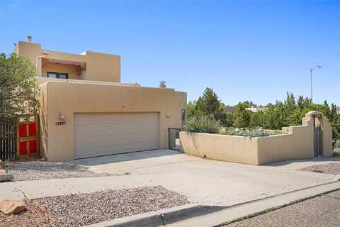 2925 PUEBLO TSANKAWI, Santa Fe, NM 87057