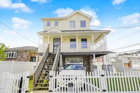 138 Boundary Avenue, Staten Island, NY 10306
