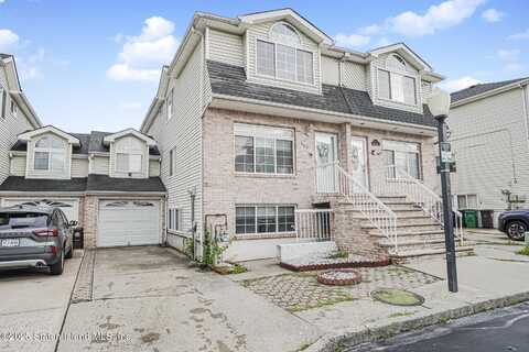 155 Darnell Lane, Staten Island, NY 10309