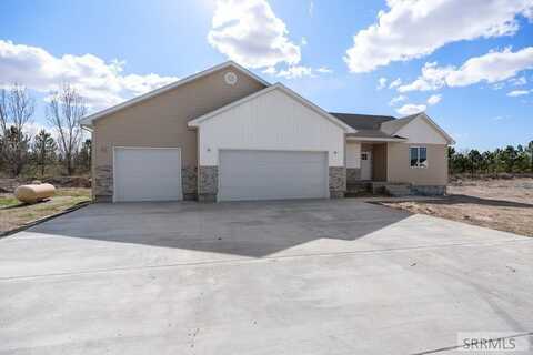 97 N Hillside Road, Rigby, ID 83442