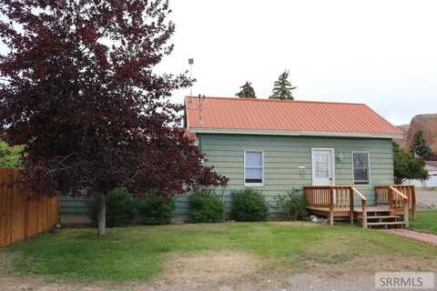 300 S 3rd Street, Challis, ID 83226