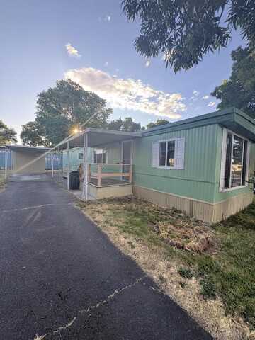 2385 Table Rock Road, Medford, OR 97501