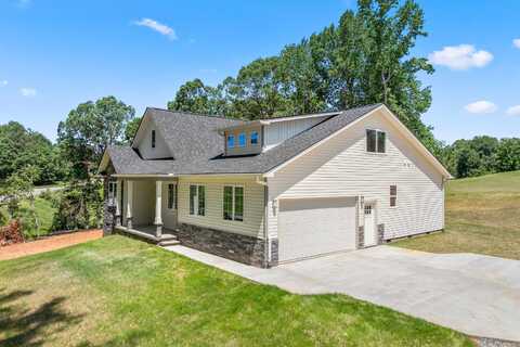 3135 E Croft Circle, Spartanburg, SC 29302
