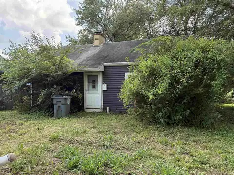 1525 SE Riverside Drive, Evansville, IN 47713