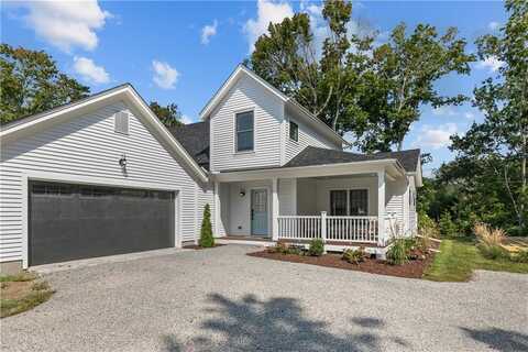 561 Bristol Ferry Road, Portsmouth, RI 02871
