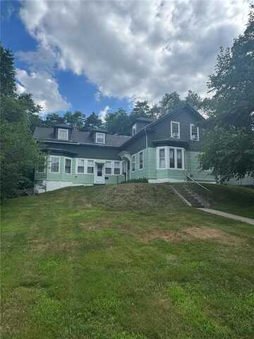 40 Youngs Avenue, West Warwick, RI 02893