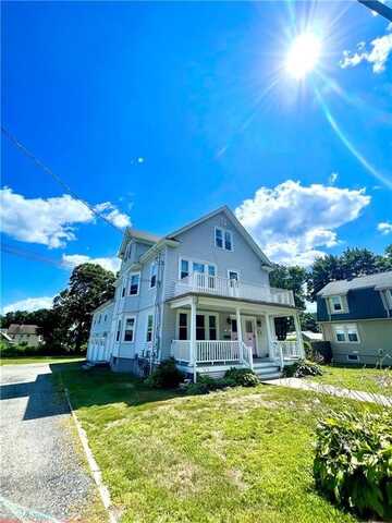 20 North Street, Warwick, RI 02886