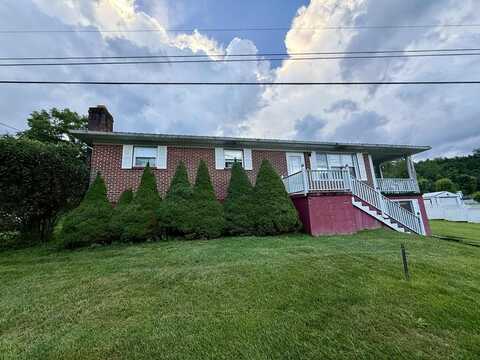 568 Shannons Branch Rd., Cedar Bluff, VA 24609