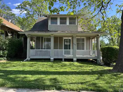 1725 SW 2nd ST, Topeka, KS 66606