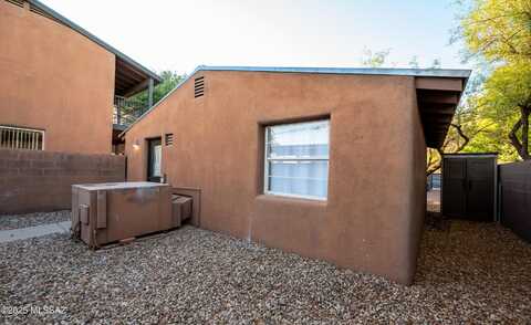 2936 E Hawthorne Street, Tucson, AZ 85716