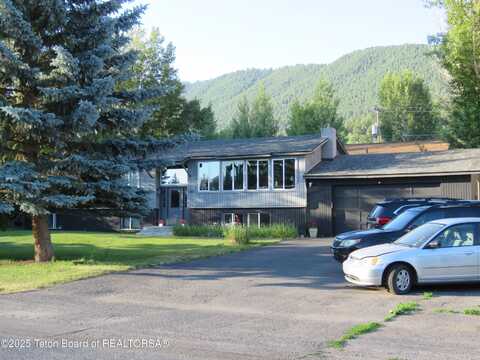 680 E HALL, Jackson, WY 83001