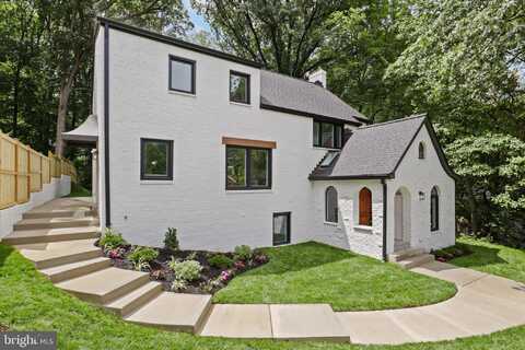 2520 N VERNON STREET N, ARLINGTON, VA 22207