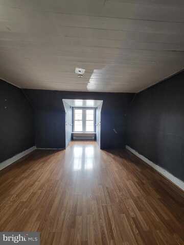 1116 CHURCH STREET, READING, PA 19601