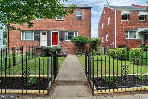 5008 11TH STREET NE, WASHINGTON, DC 20017