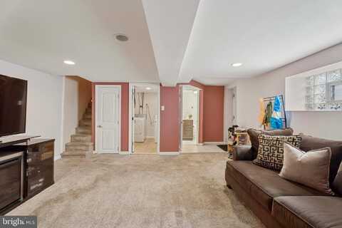 2216 W CHELTENHAM AVENUE, PHILADELPHIA, PA 19138