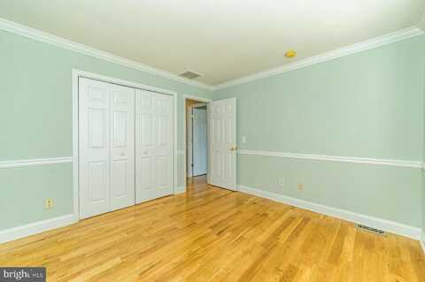 162 IMPATIENS COURT, TOMS RIVER, NJ 08753