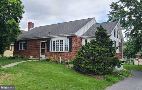 805 N 5TH STREET, DENVER, PA 17517