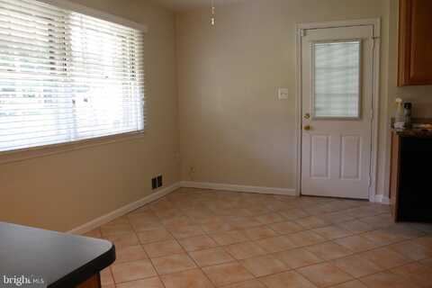 8634 ABERDEEN COURT, ANNANDALE, VA 22003