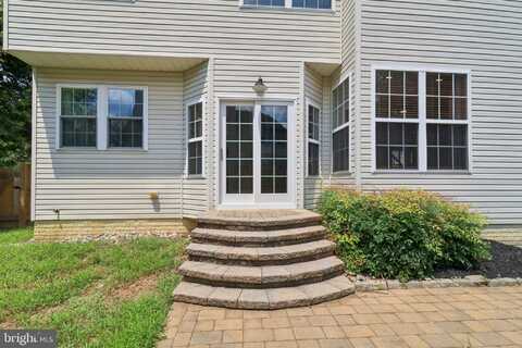 7828 GLASTENBURY COURT, WHITE PLAINS, MD 20695