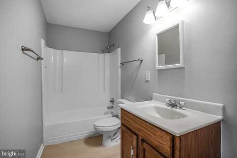 14490 GOLDEN OAK ROAD, CENTREVILLE, VA 20121
