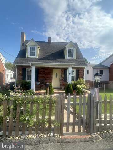 414 E 6TH STREET, FRONT ROYAL, VA 22630