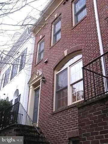 8849 ASHGROVE HOUSE LANE, VIENNA, VA 22182