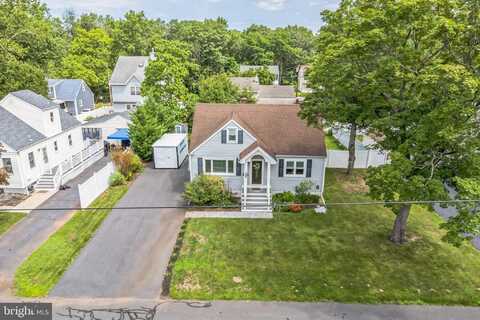 414 WHITE AVENUE, MANVILLE, NJ 08835