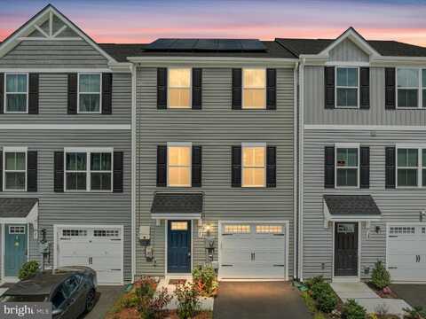 25 SHUBUNKIN ROAD, INWOOD, WV 25428