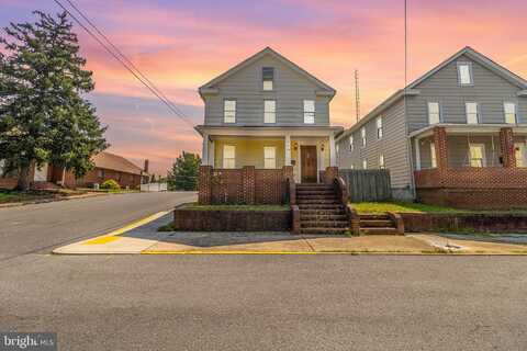 329 N HIGH STREET, MARTINSBURG, WV 25404