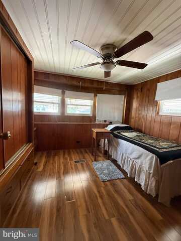 625 NOCTURN WAY, TOMS RIVER, NJ 08755