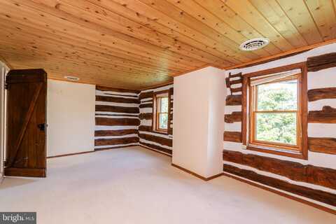 1794 SCRABBLE ROAD, MARTINSBURG, WV 25404
