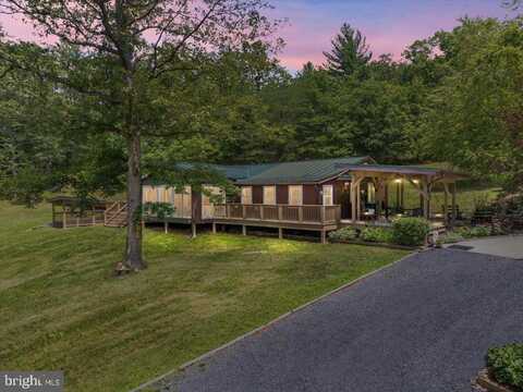 693 MANY WATER LANE, FORT VALLEY, VA 22652