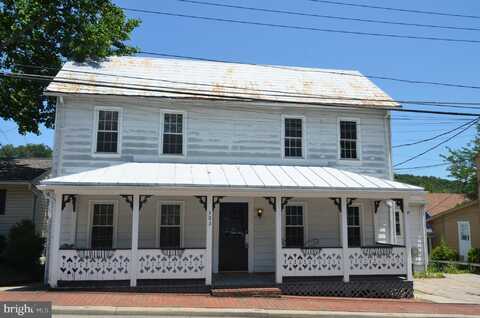 303 COMMERCE STREET, OCCOQUAN, VA 22125