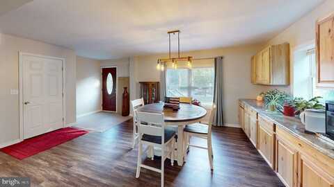 8407 FRANKFORT HIGHWAY, FORT ASHBY, WV 26719
