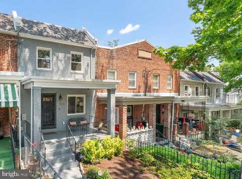 4226 GAULT PLACE NE, WASHINGTON, DC 20019