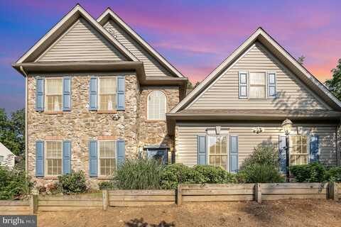 2991 LEGACY LANE, YORK, PA 17402