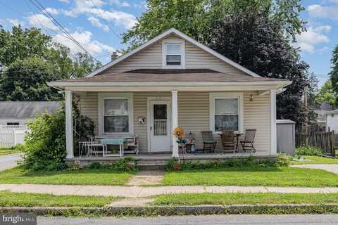 225 E 2ND STREET, HUMMELSTOWN, PA 17036