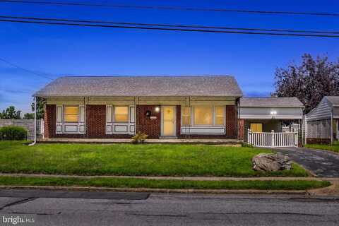 29 KENSINGTON DRIVE, CAMP HILL, PA 17011