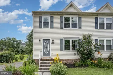 114 RUEL AVENUE, HANOVER, PA 17331
