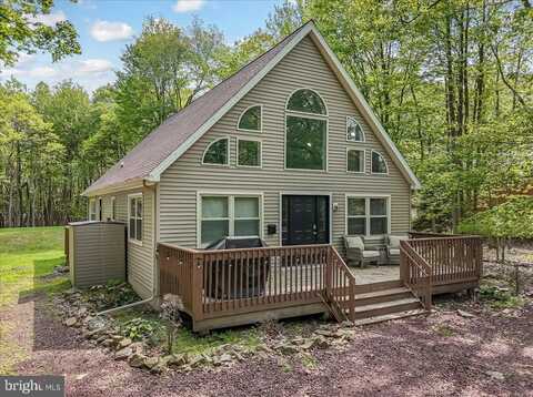 186 BRIER CREST ROAD, BLAKESLEE, PA 18610