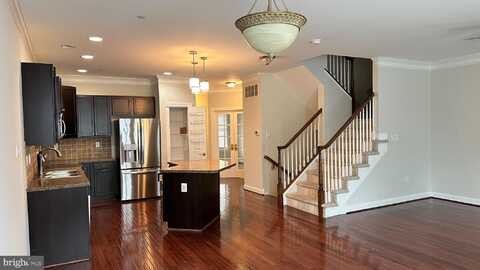 938 DUTCH DRIVE, NORRISTOWN, PA 19403