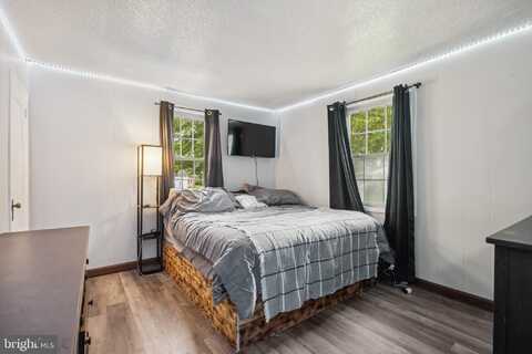 181 CROSSLAND AVENUE, SALEM, NJ 08079