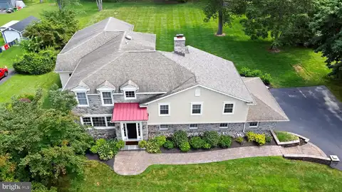 26 CARRIAGE DRIVE, MEDIA, PA 19063