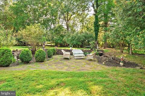 8 EDWARDS PLACE, EWING, NJ 08628