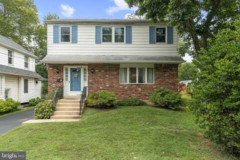 32 E BENEDICT AVENUE, HAVERTOWN, PA 19083