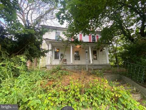 1418 BERKELEY STATION ROAD, MARTINSBURG, WV 25404