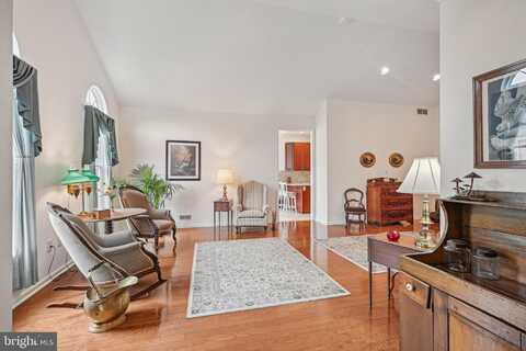 264 SHADY BROOK DRIVE, LANGHORNE, PA 19047