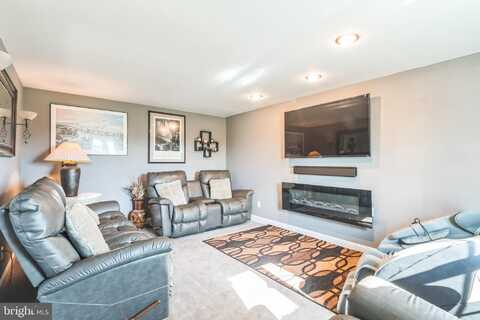 203 LINCOLN DRIVE, BRIGANTINE, NJ 08203