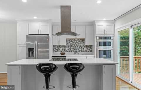 4652 LUXBERRY DRIVE, FAIRFAX, VA 22032